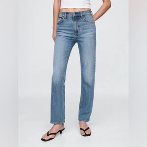 Gap Curvy '90s Straight High Rise In Medium Indigo Wash Size 27/4R